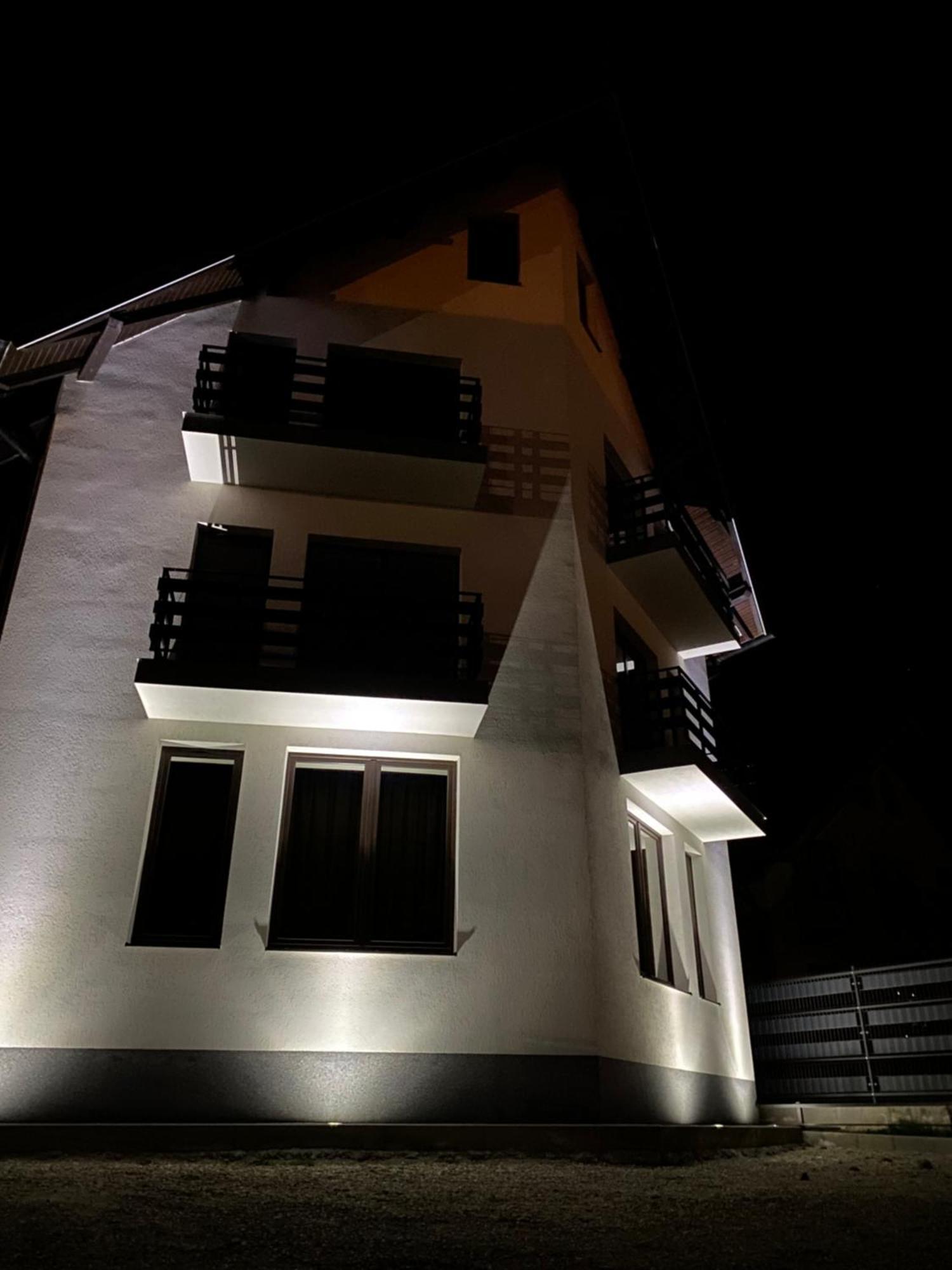 Vila Hora Craiului Zărneşti Buitenkant foto